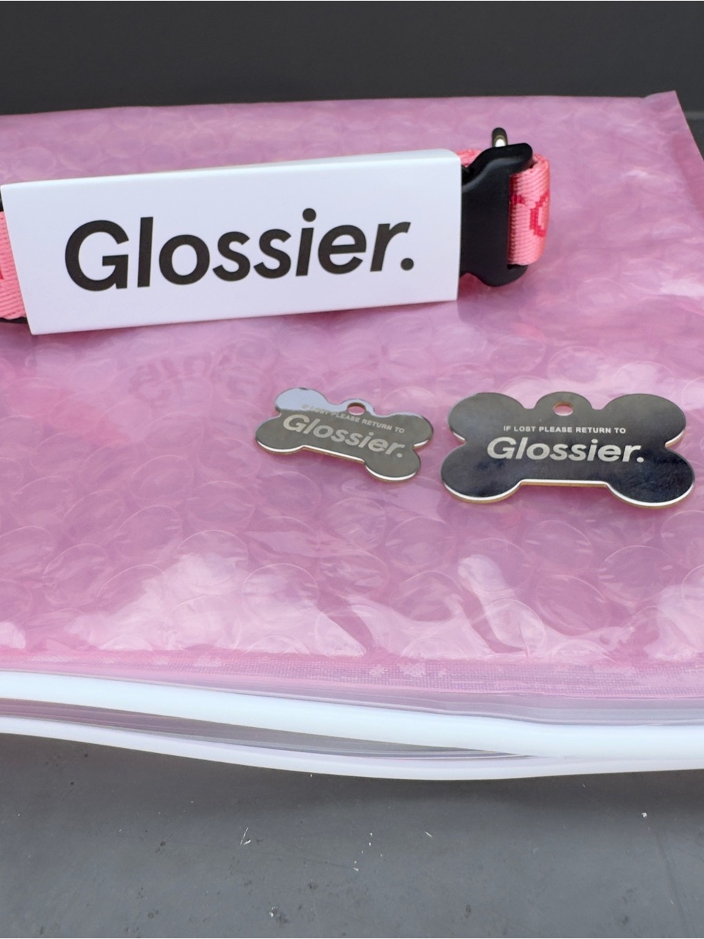 Glossier Dog Collar Medium, pink pouch, with Branded Tags